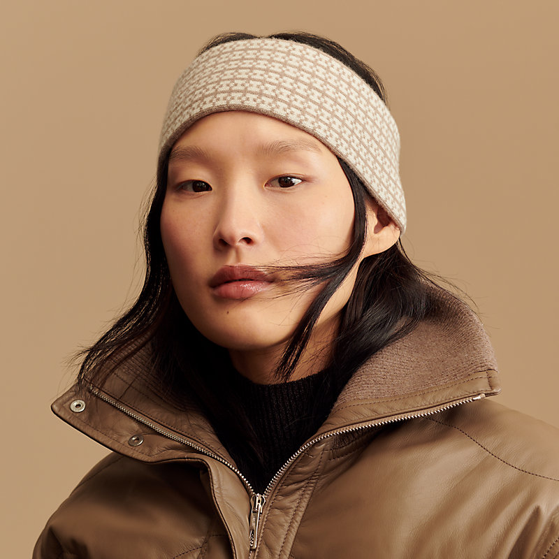 エルメス　ヘアバンド HERMES （新品・未使用品）エルメス ヘアバンド ELSA エルザ